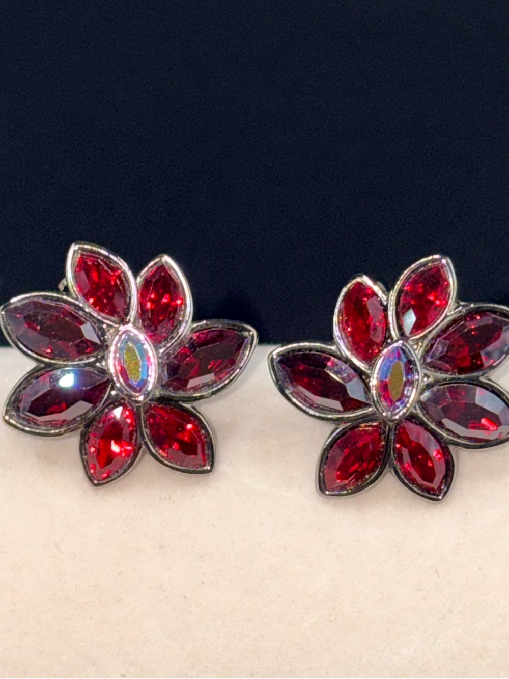 Vintage Signed Swarovski Siam Red Crystal Floral Clip On Earrings Retired